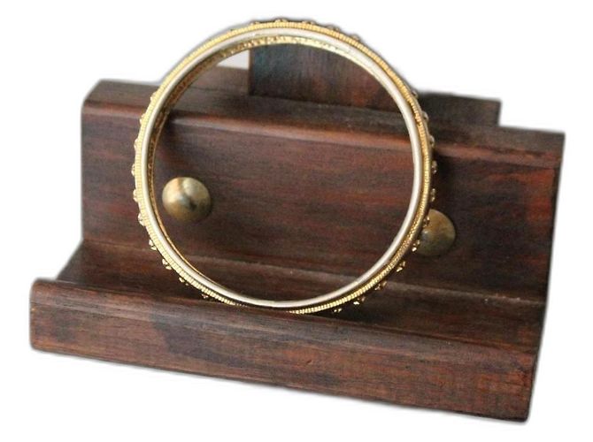 Pulseira rígida de metal Chanel com decoração de estrelas Dourado