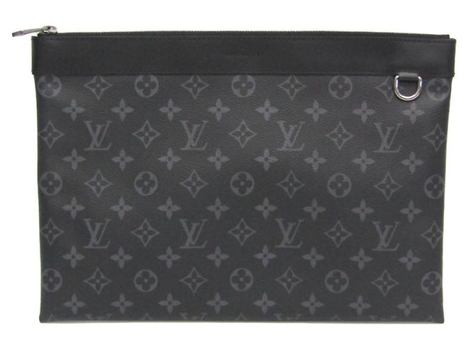 Borsa Clutch Pochette Discovery Monogram Eclipse di Louis Vuitton Monogramma