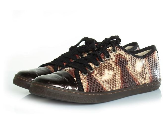Zapatillas de python Lanvin con puntera de charol Castaño