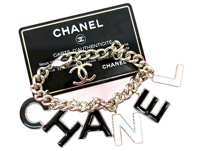Timeless Bracciale Coco Mark di Chanel Nero