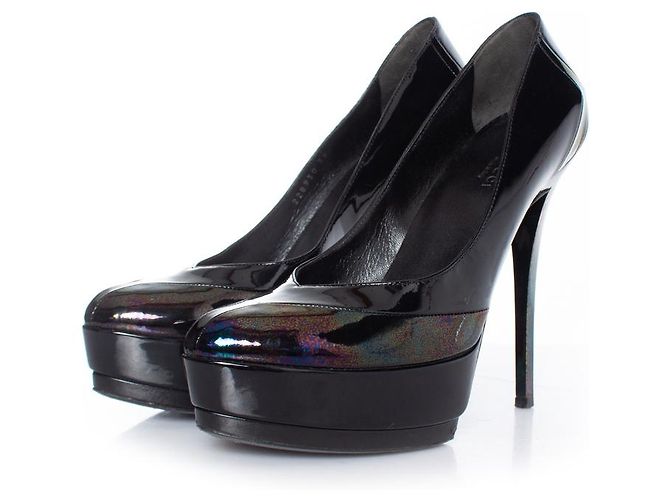 Zapato de plataforma negro con efecto de aceite Gucci