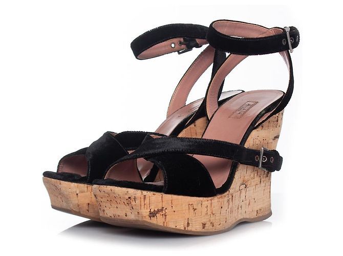 Alaïa Alaia Korkwedge mit schwarzem Samt