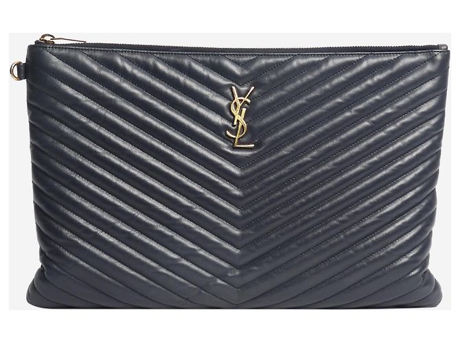 Saint Laurent Dunkelblaue Cassandre Matelassé Tablet-Tasche
