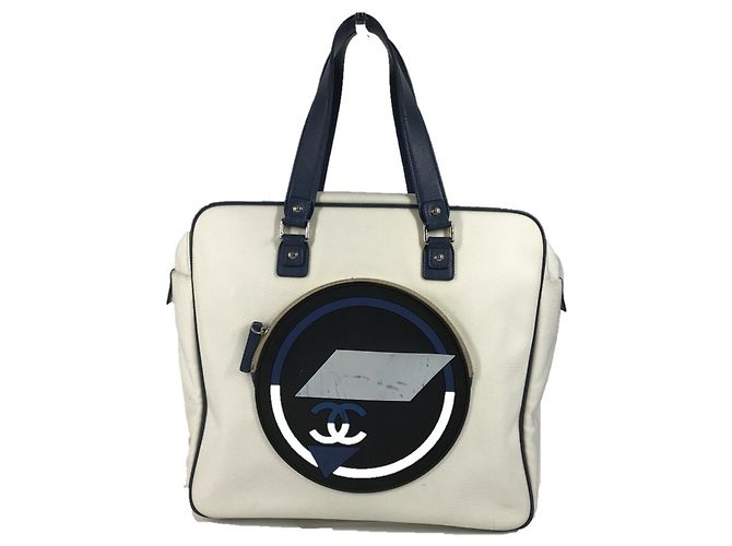 Sac à main épaule Chanel Airline CC Logo Coco Mark Blanc Bleu