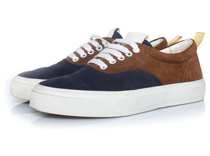 Closed Geschlossene Wildleder-Sneaker in Braun und Blau