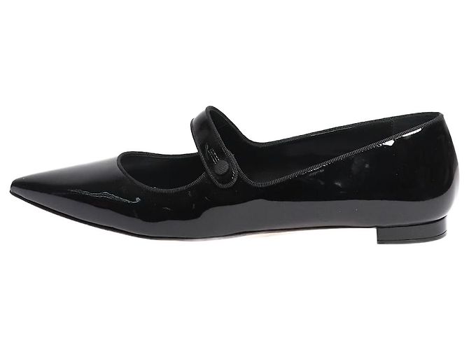 Manolo Blahnik Black patent pointed-toe flats - size EU 43