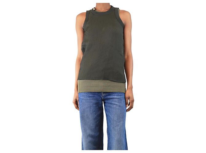 Sacai Khaki ärmelloses plissiertes Doppel-Layer-Top - Größe UK 8