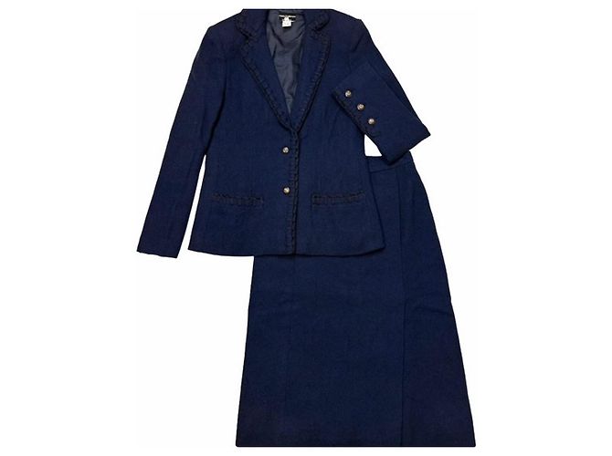 Conjunto de saia e jaqueta Chanel Azul escuro