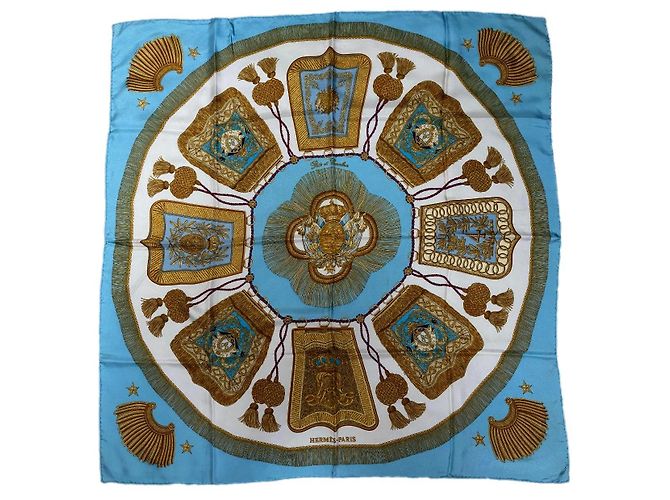 Poste e Cavalaria da Hermès Azul claro