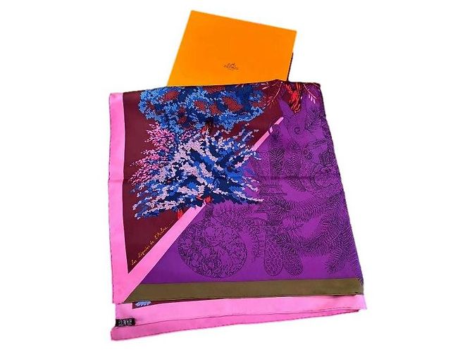 Lenço de seda Hermès 90 x 90 Multicor