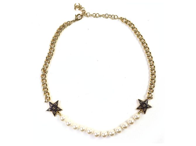 Colar choker de pérolas brilhantes Coco Mark Star da Chanel C24C Branco Dourado