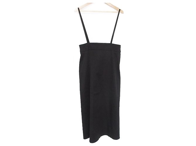 Autre Marque Yori Hochtailliertes I-Line Kleid Schwarz