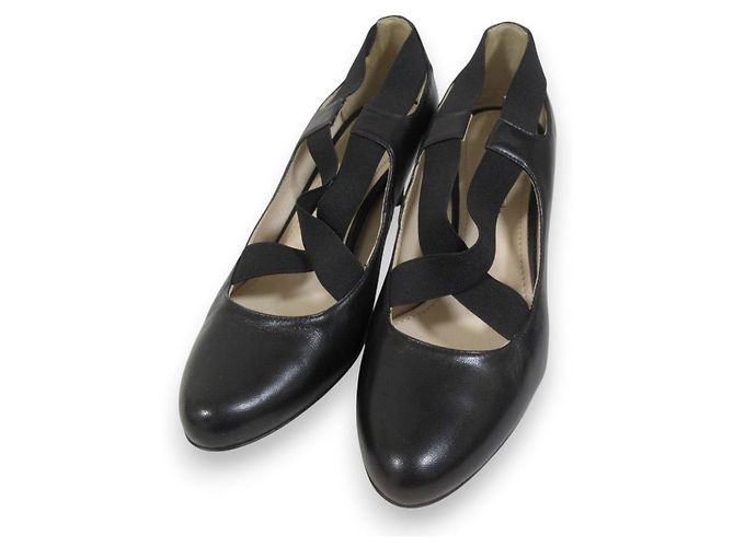 Prada Crossband Leather Pumps Black
