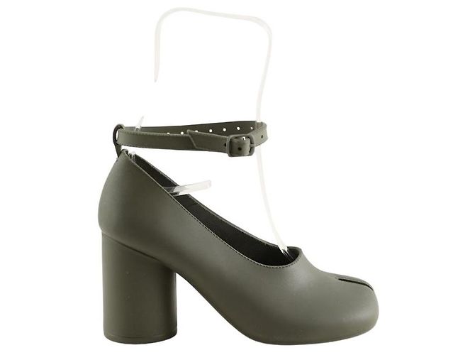 Mm6 Khaki heels