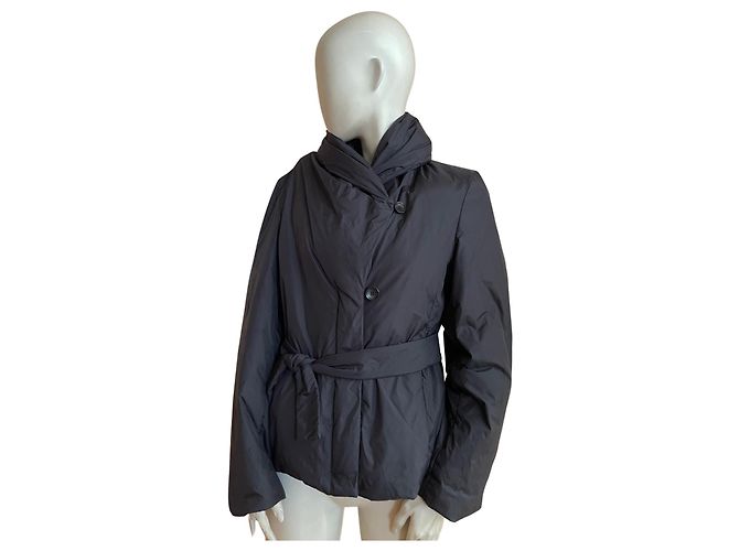 Bcbg Max Azria ✨ BCBGMAXAZRIA Belted Down Jacket – Size L Black