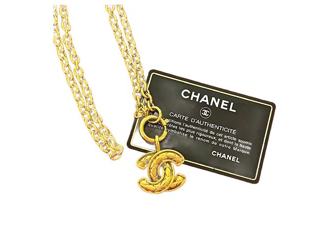 Timeless Colar Coco Mark da Chanel Dourado Metálico