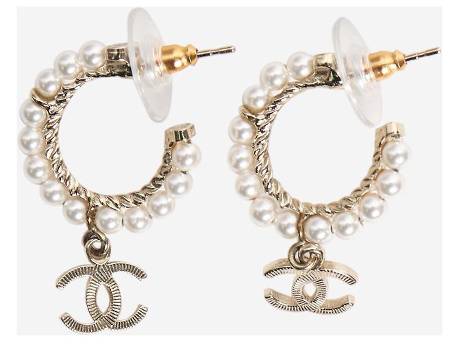 Chanel Goldene Perlen Schlaf Ohrringe