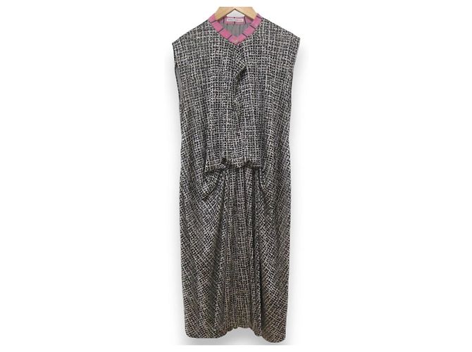 Autre Marque Vestido de Impressão Tweed Akane Utsunomiya Marrom Preto Rosa