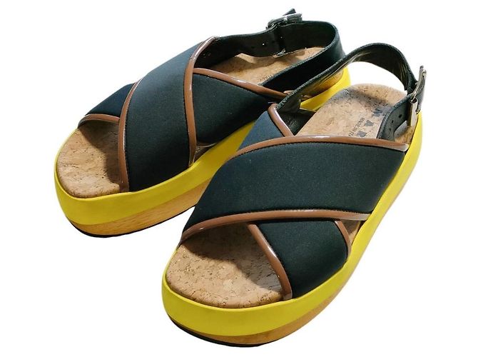 Marni Leder Wedge Sandalen Gelb