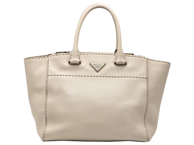 Double Borsa Prada in vitello marrone con tasche gemelle cucite Beige