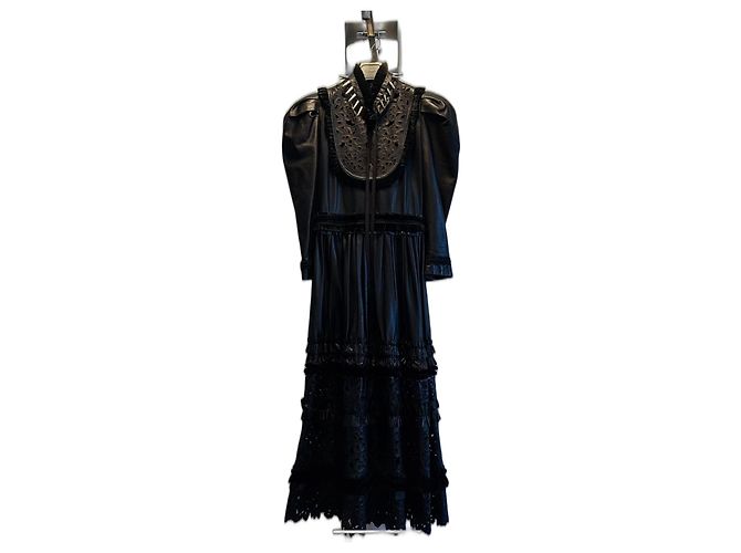 Gucci Cruise 2017 Kleid aus schwarzem Lammleder