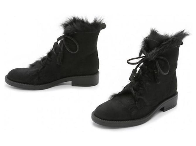 Schwarze flache Ankle Boots mit Lammfellfutter von Pedro Garcia
