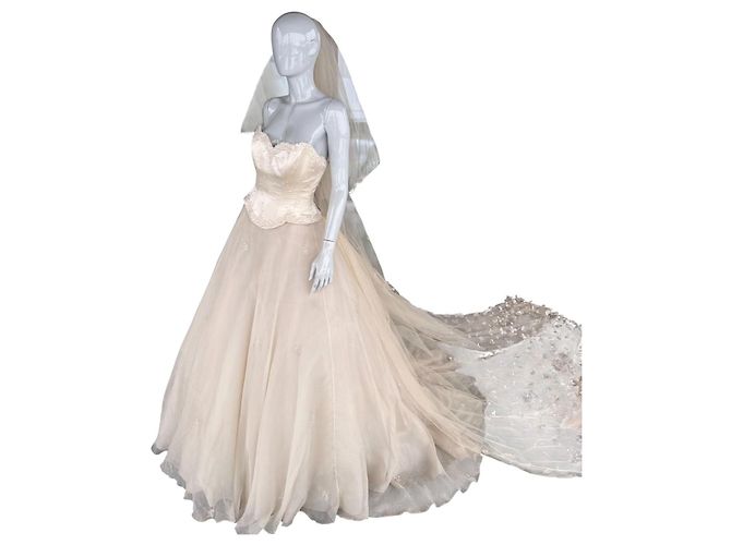 Autre Marque Hochzeitskleid Hollywood Dreams Designer Champagner Seide Weiß Beige