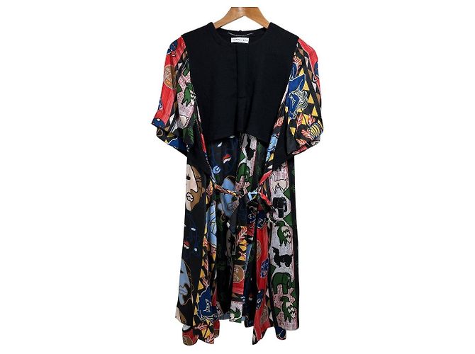 Autre Marque Carven Kunstdruckkleid Schwarz