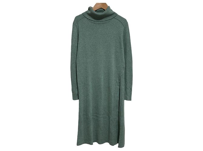 Autre Marque Strickkleid mit Rollkragen VIVIENNE TAM Grün