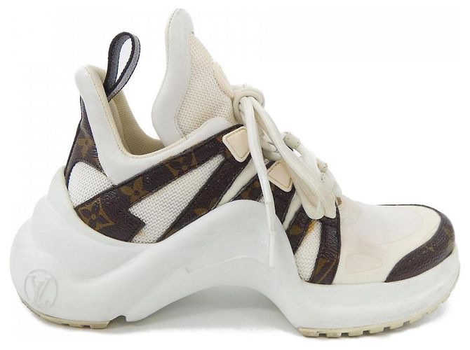 Louis Vuitton LV Archlight Sneakers aus Lackleder mit Monogramm Weiß