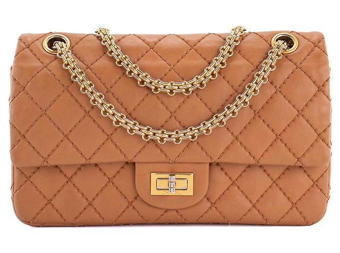 CHANEL - Bolsa transversal 2.55 Chanel em couro liso marrom