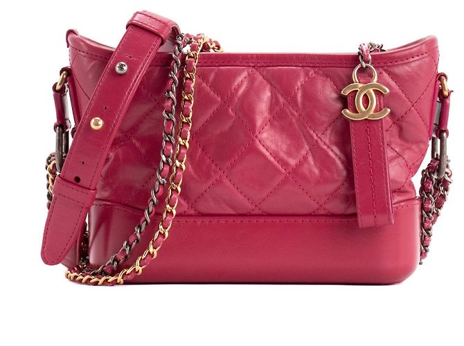 CHANEL - Bolsa de Ombro Gabrielle Mini em Couro Roxo