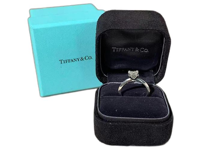 Anillo de compromiso de diamante Tiffany & Co. 1.08 ct i vvs2 Plata