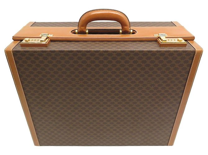 Céline VINTAGE MALLETTE CELINE EN TOILE TRIOMPHE & CUIR ATTACHE CASE A CODE TRUNK Marron