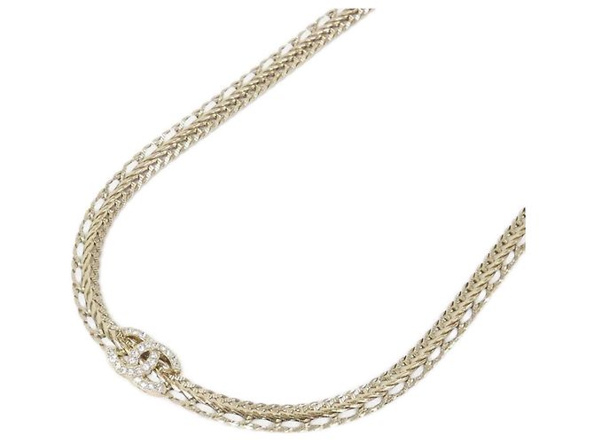 Colar de couro branco Chanel
