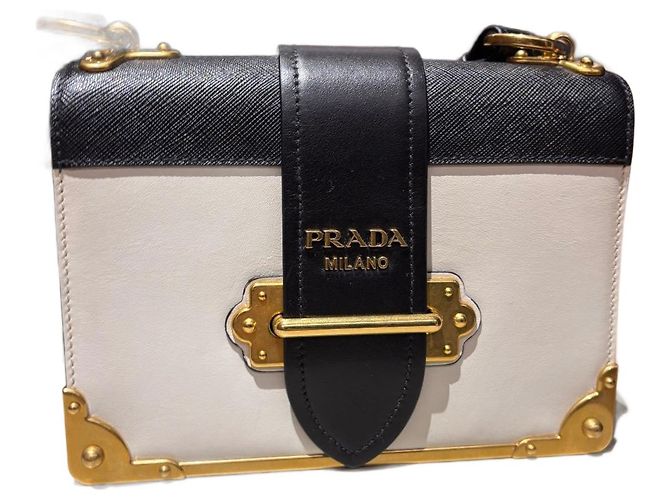 Bolsa Cahier Prada em couro branco