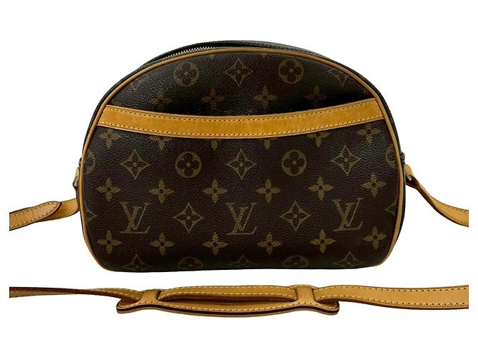 Bolsa de Ombro/Pochette em Couro Monogram Blois da Louis Vuitton Marrom