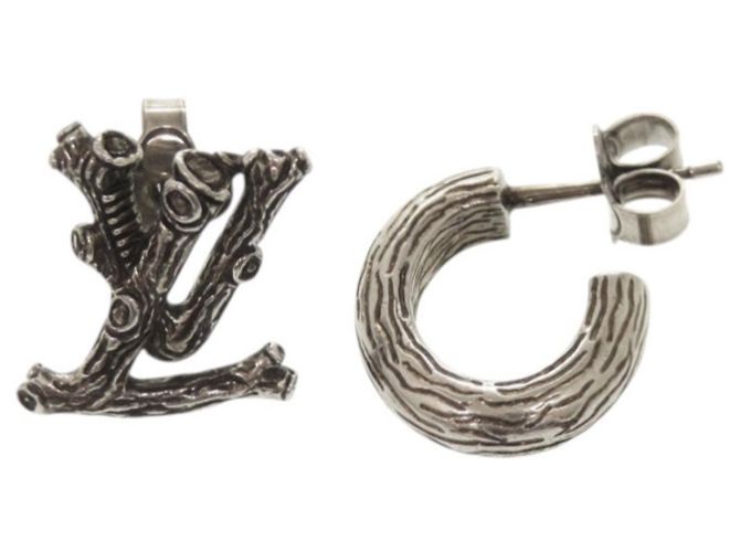 Pendientes de metal plateado Louis Vuitton Plata
