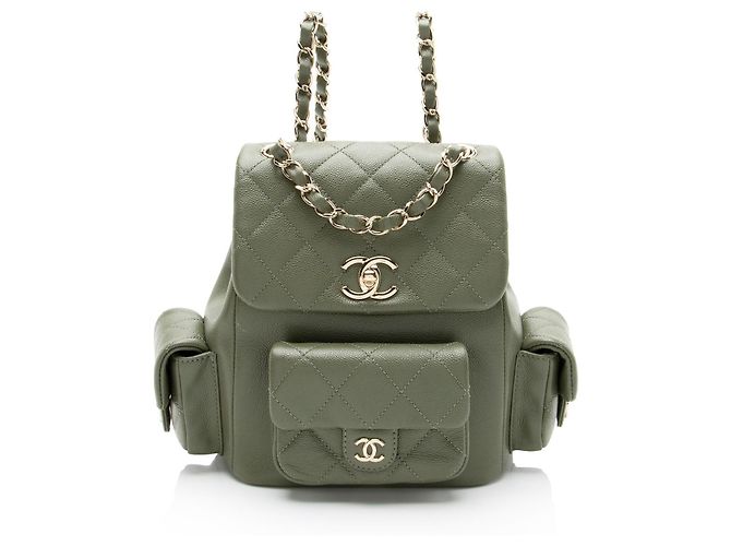 Gabrielle Mochila Duma Small de cuero caviar Chanel Verde