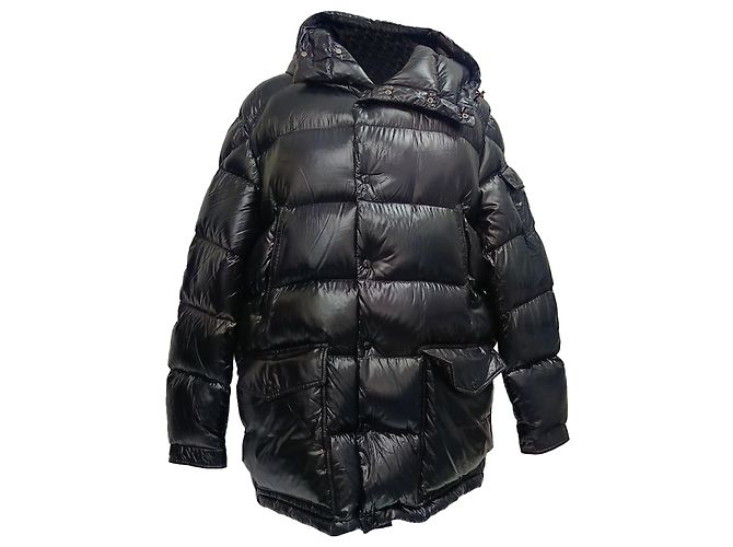 Giacca in Piuma Moncler Chiablese in Nero con Piuma d'Oca