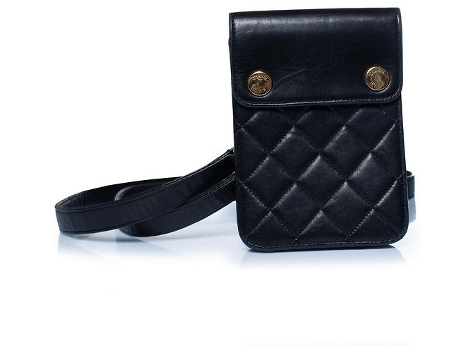 Chanel, Mini bolsa transversal de couro matelassê Preto