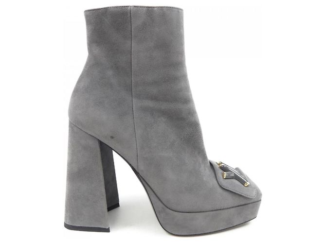 Louis Vuitton Shake Line Boots Grey