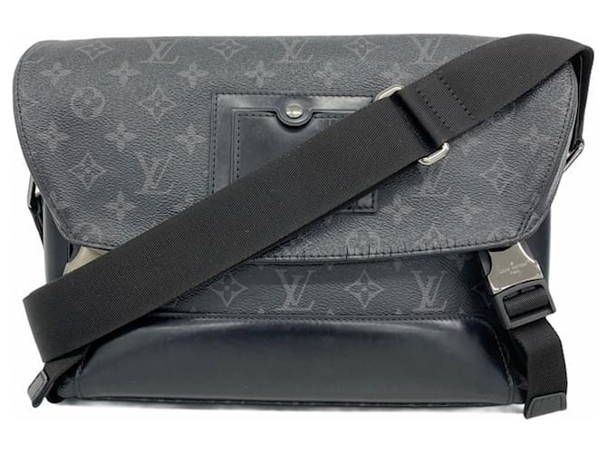 Louis Vuitton Monogram Eclipse Voyage PM Shoulder Bag Black  ref.2656368