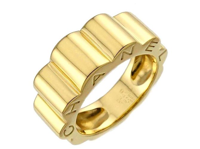 Anello Profilo di Camelia Chanel