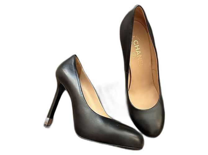 Chanel Classic heels black leather