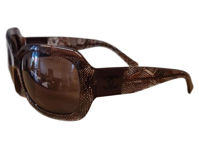 Vintage Chanel sunglasses Bronze