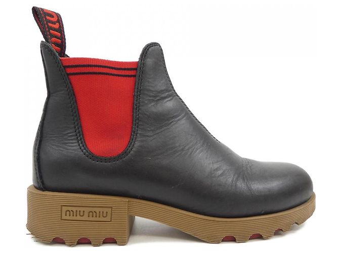 Miu Miu Boots Black