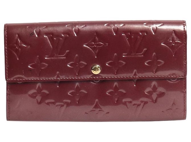 Louis Vuitton Red Sarah monogram vernis wallet