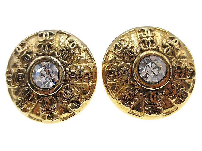 Chanel CC Round Metal and Crystal D'oro