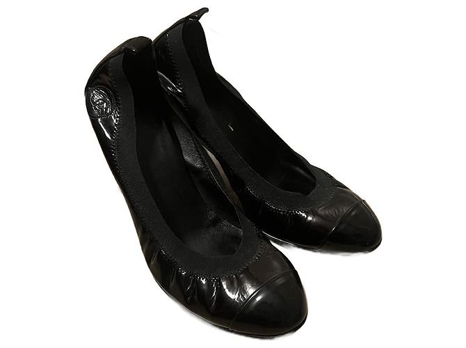 Chanel Elastic Ballet Pumps Schwarz Lackleder